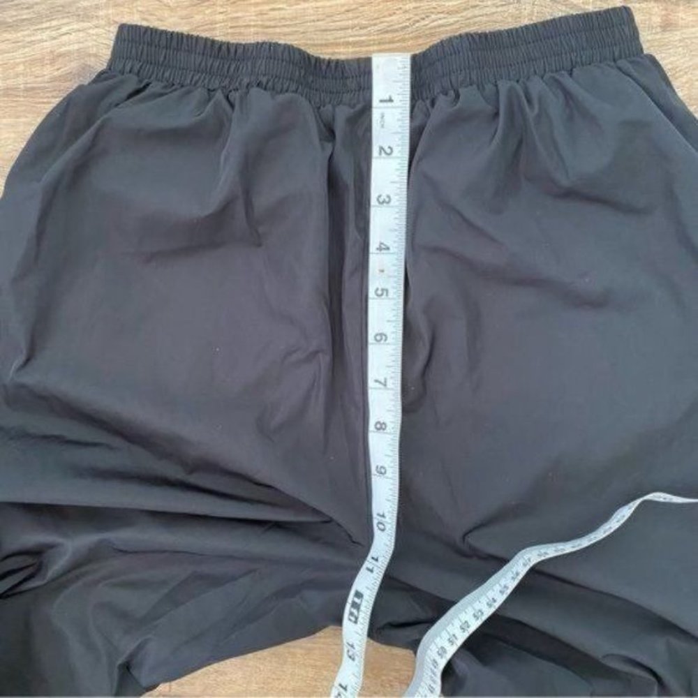 PRETTYLITTLETHING Cargo Utility Windbreaker Pants in Black Olive green Sz 2 NWOT - Picture 8 of 11